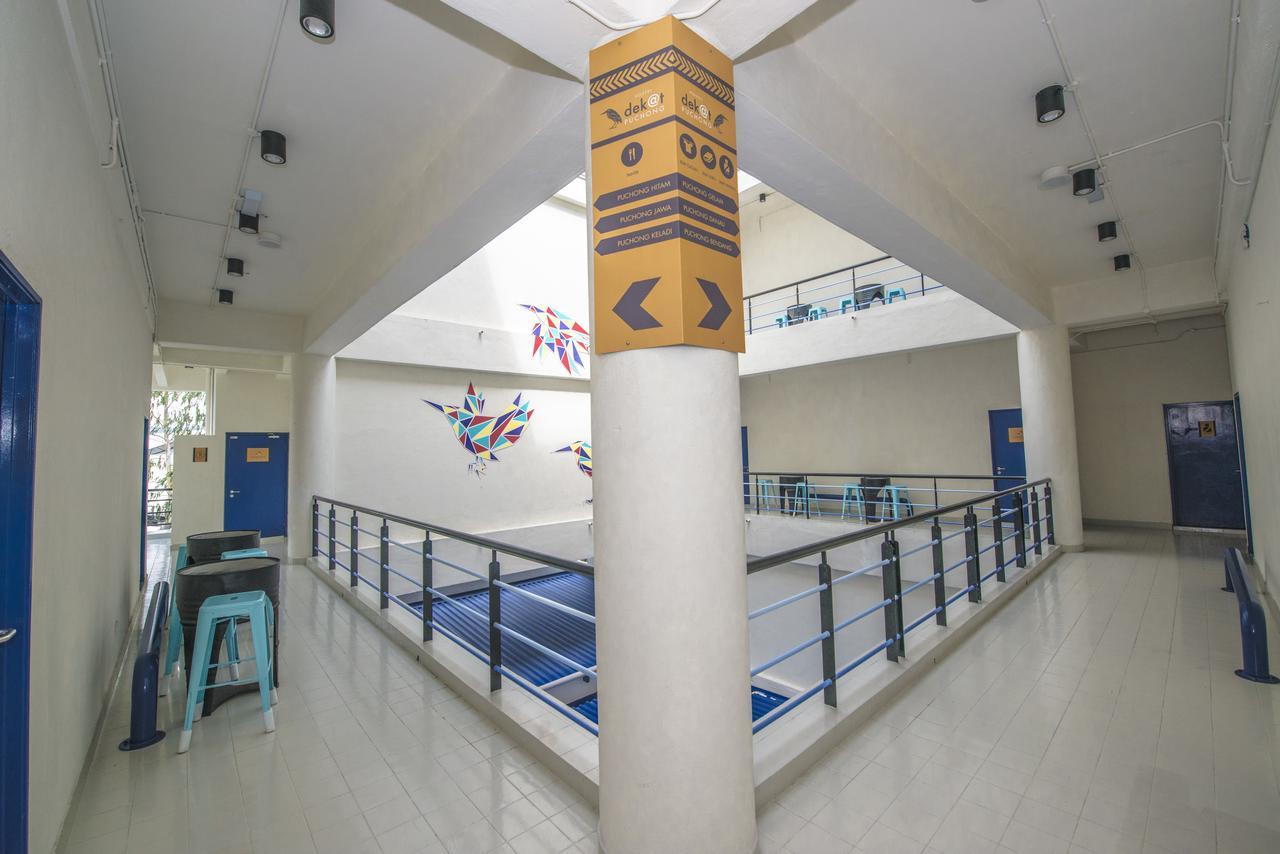 Im4U Hostel, Dek@T Puchong Dış mekan fotoğraf
